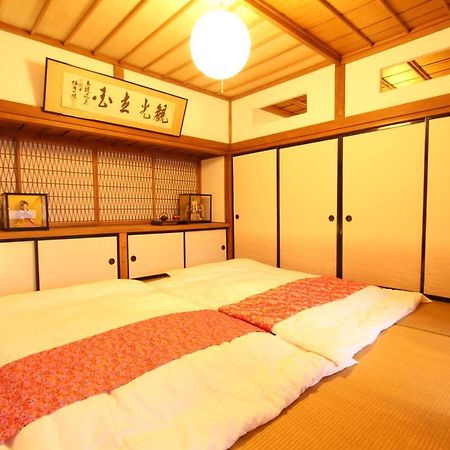 הוילה פוג'יקאוואגוצ'יקו Fuji Sakura House מראה חיצוני תמונה